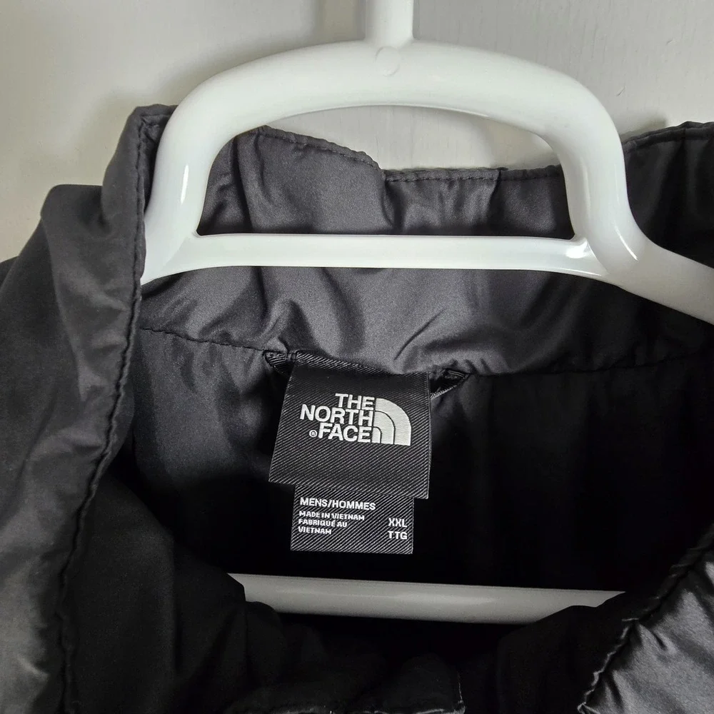 The North Face Men's Size XXL Puffer Lightweight Winter Jacket Coat Outdoor